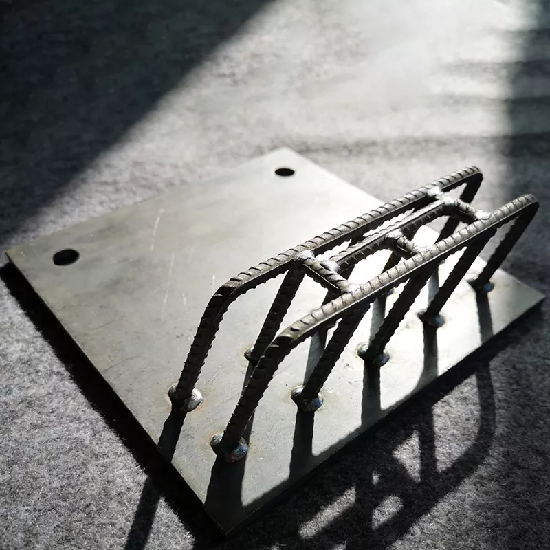 ایمبیڈڈ اینکر پلیٹ